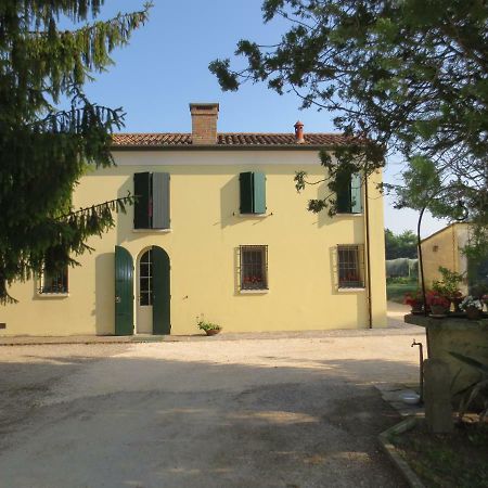 Hotel Borgo Tarapino Ferrara Exterior foto