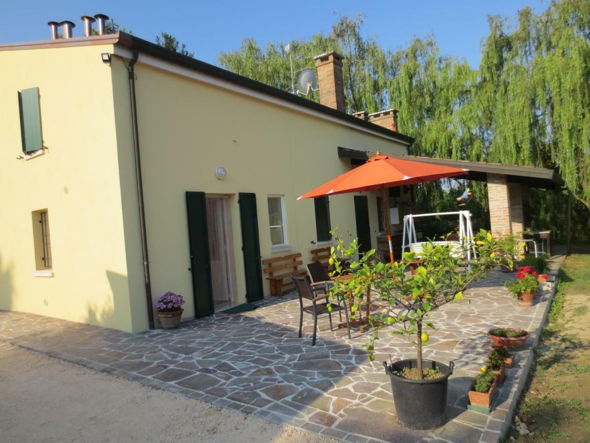 Hotel Borgo Tarapino Ferrara Exterior foto